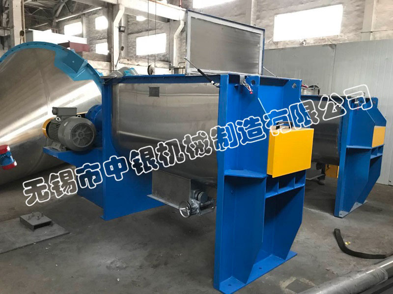 一臺(tái)1000L、一臺(tái)1300L螺帶混合機(jī)