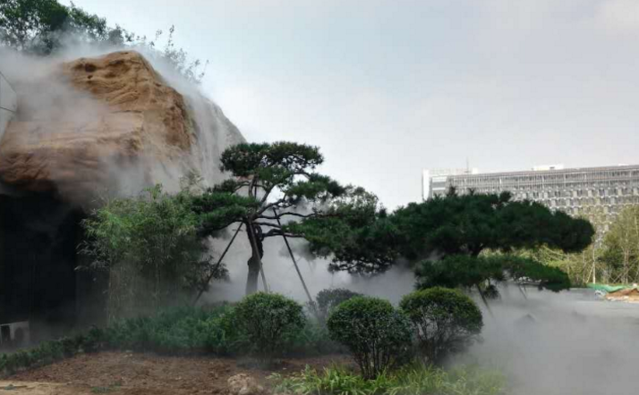 濟南泉源廣場特色假山水景工程 濟南泉源廣場特色假山水景工程